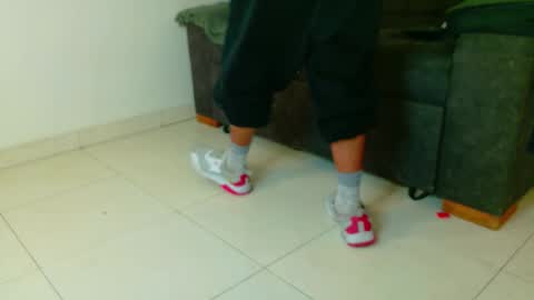 ANDREW KENNOXX online show from February 16, 2026, 7:32 pm