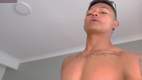 ANDREW KENNOXX online show from April 13, 2026, 6:35 pm