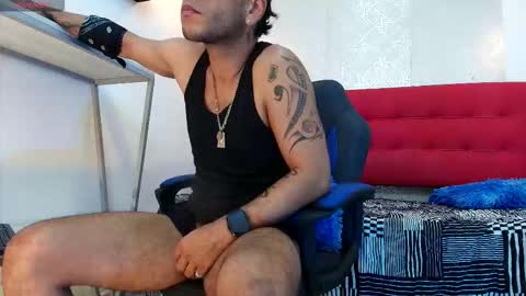   online show from October 31, 2025, 1:06 am