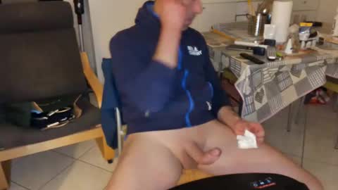 androx77 online show from January 31, 2025, 10:10 pm