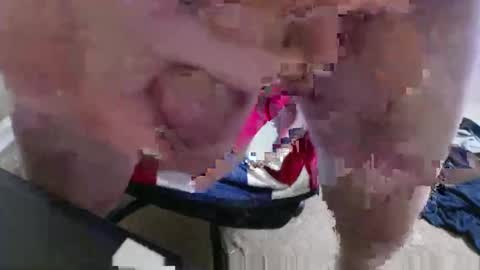 Snapshot of andy523 chatting on December 19, 2025, 1:45 am andy523 online show from December 19, 2025, 1:45 am