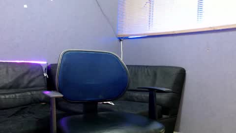ANDY online show from October 10, 2025, 2:16 pm