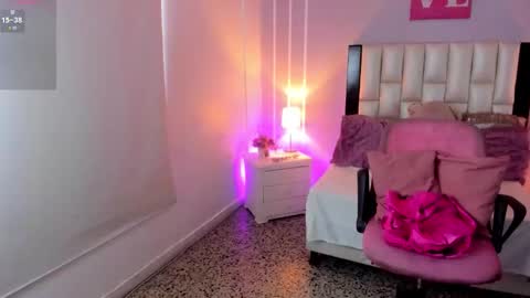 Andrea online show from March 5, 2026, 1:18 pm