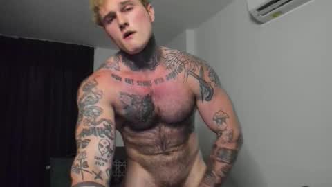 Snapshot of andy_hunk chatting on February 24, 2026, 4:43 am Andrew online show from February 24, 2026, 4:43 am