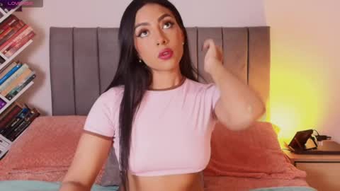 andy_saenz13 online show from May 27, 2026, 11:02 pm