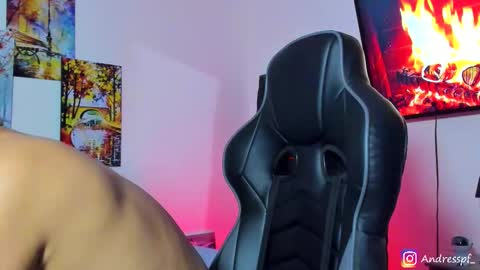 Snapshot of andy_walker_ chatting on January 7, 2026, 5:37 pm Andres online show from January 7, 2026, 5:37 pm