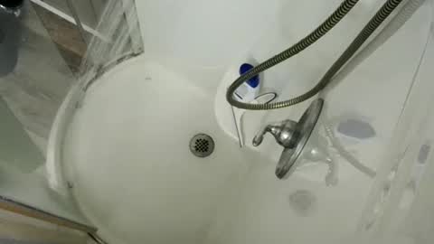 Snapshot of andybadass chatting on December 10, 2024, 11:22 am andybadass online show from December 10, 2024, 11:22 am