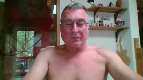 andybayern online show from June 5, 2026, 11:49 am