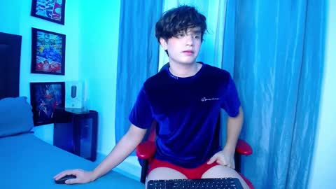 andy online show from February 8, 2025, 11:24 pm