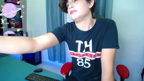 andy online show from February 24, 2025, 11:41 pm