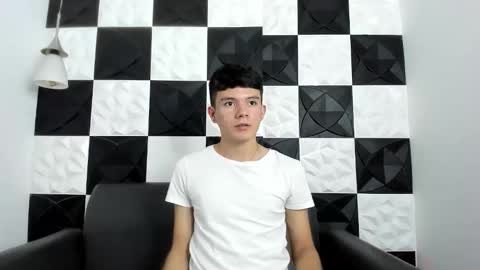 andyfame11 online show from December 1, 2025, 7:08 pm