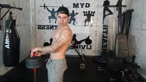 Snapshot of andyjoy_ chatting on July 7, 2026, 1:15 pm Andy Joy online show from July 7, 2026, 1:15 pm