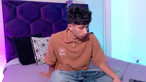 andyjustgame  online show from March 30, 2026, 4:24 am