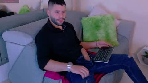 Snapshot of andyknoxx chatting on February 6, 2026, 5:12 am Andy online show from February 6, 2026, 5:12 am