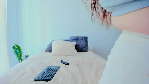 Andy  online show from April 1, 2026, 1:41 pm