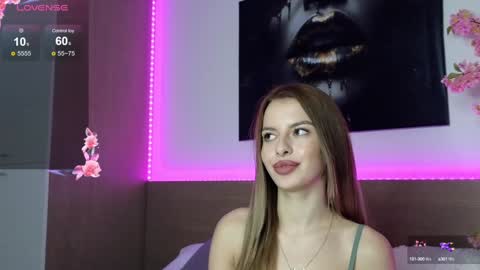 Ane online show from December 4, 2024, 7:23 pm