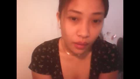 ange011 online show from April 20, 2026, 5:10 am