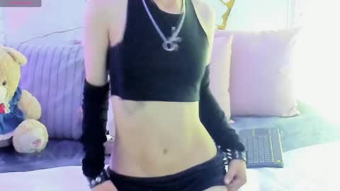 Snapshot of angeel_tay chatting on June 8, 2026, 7:14 pm angeel_tay online show from June 8, 2026, 7:14 pm
