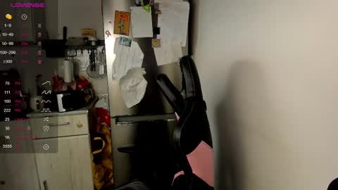 Snapshot of angel7you chatting on February 26, 2025, 10:58 am Eva online show from February 26, 2025, 10:58 am