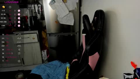 Snapshot of angel7you chatting on March 7, 2025, 7:19 am Eva online show from March 7, 2025, 7:19 am