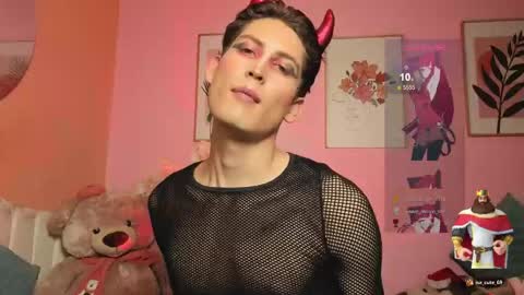 angel_____1 online show from April 29, 2026, 4:44 pm