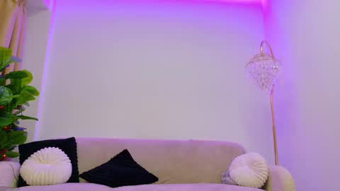 angel__vibe online show from March 14, 2026, 8:25 pm