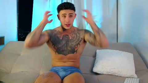 Snapshot of angel_boy01 chatting on June 17, 2026, 1:19 am angel_boy01 online show from June 17, 2026, 1:19 am