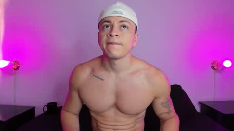 Angel Cuervo online show from November 25, 2025, 12:27 pm