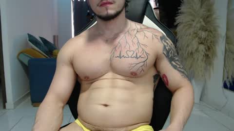 Angel Curl online show from April 9, 2026, 7:41 pm