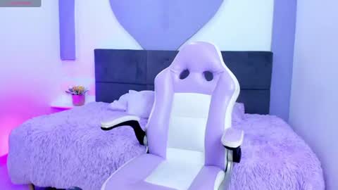 Angelica online show from June 28, 2026, 2:12 pm