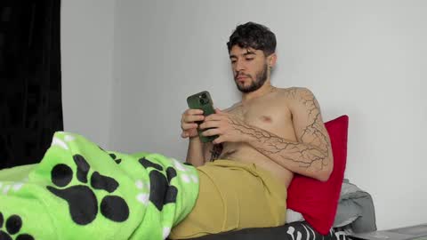 Angel Damons online show from December 27, 2024, 1:39 pm