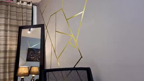 Angel-dragun online show from December 18, 2025, 3:01 am