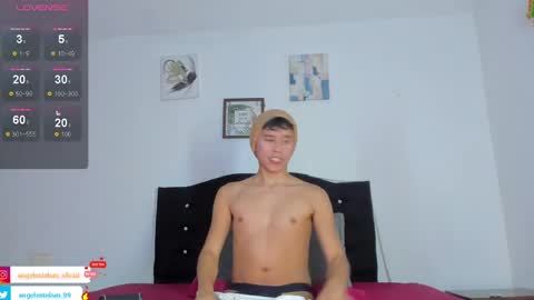 ngel Esteban  online show from November 23, 2025, 3:06 am