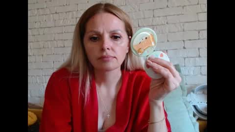 Snapshot of angel_girllovemy chatting on November 1, 2025, 7:43 am ANGEL online show from November 1, 2025, 7:43 am