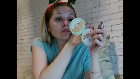 Snapshot of angel_girllovemy chatting on November 24, 2025, 7:41 am ANGEL online show from November 24, 2025, 7:41 am