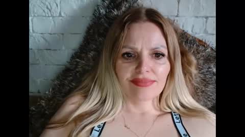 Snapshot of angel_girllovemy chatting on January 8, 2026, 11:12 am ANGEL online show from January 8, 2026, 11:12 am