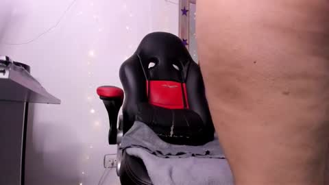 angel hardy online show from February 16, 2026, 11:17 am