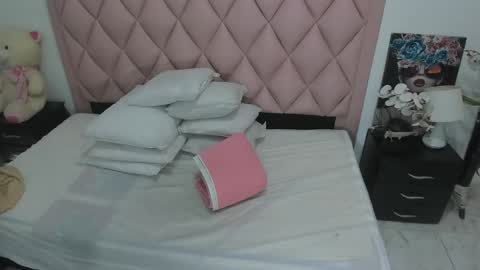 Angel  online show from December 19, 2024, 5:40 pm