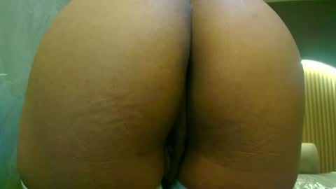 Snapshot of angel_love_b chatting on July 22, 2026, 3:09 am ngel EVERYDAY from 2145 to 0500am Colombia hour online show from July 22, 2026, 3:09 am