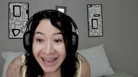 Angel online show from January 13, 2026, 11:21 pm