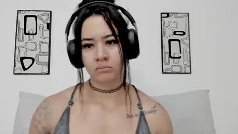 Angel online show from February 14, 2026, 11:01 pm