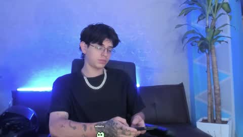 Snapshot of angel_scott2 chatting on February 24, 2026, 11:41 am angel_scott2 online show from February 24, 2026, 11:41 am