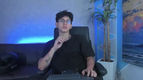 Snapshot of angel_scott2 chatting on March 2, 2026, 11:28 am angel_scott2 online show from March 2, 2026, 11:28 am