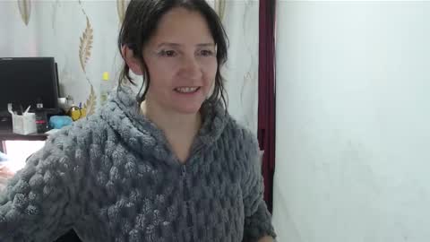 Snapshot of angel_sw chatting on September 16, 2025, 12:28 pm angel online show from September 16, 2025, 12:28 pm