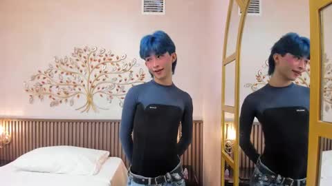 Angel  online show from November 12, 2025, 2:56 am