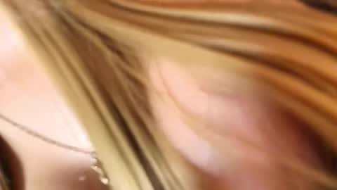 Snapshot of angel_zafiros chatting on April 16, 2026, 9:39 pm Seortia Angel online show from April 16, 2026, 9:39 pm