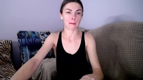 Zoe online show from December 8, 2024, 1:25 pm