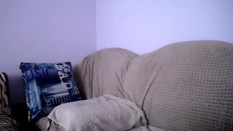 Zoe online show from March 11, 2026, 11:27 am