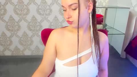 angela_coy online show from September 26, 2025, 7:45 am