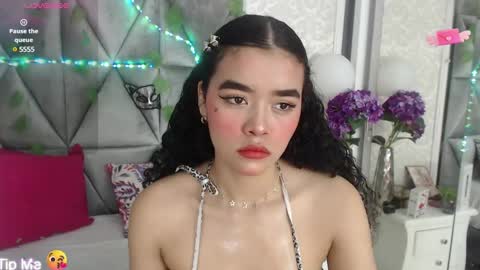 Angela online show from January 9, 2025, 12:52 pm